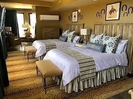 Group Hotels & Lodging